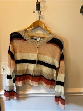 Wildfox Crewneck Sweater in Cream, Rust, Black & Tan Size XS NWT